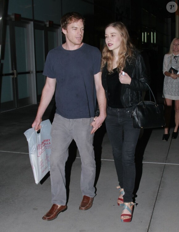 EXCLU : Michael C. Hall et Morgan Macgregor dans les rues de Los Angeles, le 30 octobre 2012.