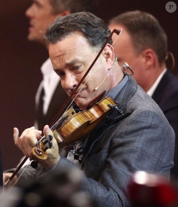 Tom Hanks sur le plateau de l'émission Wetten, dass..? en Allemagne le 3 novembre 2012.