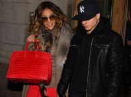 Jennifer Lopez et Casper Smart bravent le froid et se réchauffent sur scène
