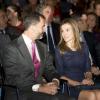 Felipe et Letizia d'Espagne complices lors de l'inauguration du congrès littéraire "El canon del Boom" à la Casa de America à Madrid le 5 novembre 2012.
