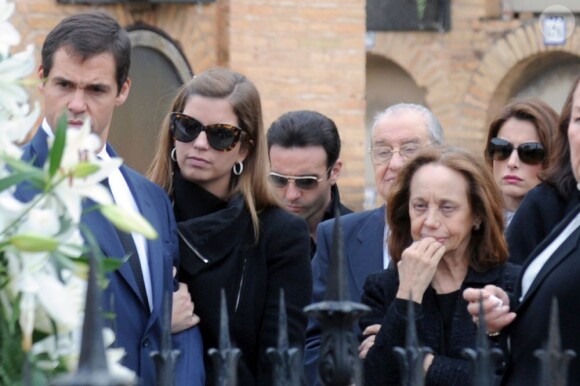 Le prince Louis de Bourbon et la princesse Maria Margarita aux obsèques de Federico Trenor y Trenor, baron d'Alaquas, le 6 novembre 2012 à Valence.