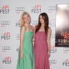 Elle Fanning et Alice Englert au AFI Fest 2012  pour la projection de Ginger & Rosa, le 7 novembre 2012.