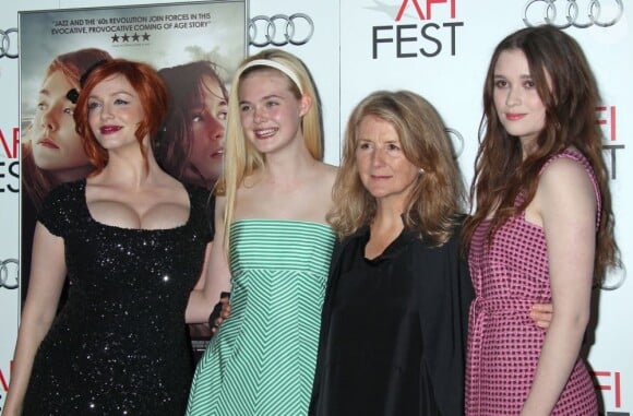 Christina Hendricks, Elle Fanning, Sally Potter, Alice Englert au AFI Fest 2012 pour la projection de Ginger & Rosa, le 7 novembre 2012.