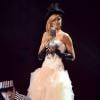 Heidi Klum se mue en mariée rock sur la scène des MTV Europe Music Awards le 11 novembre 2012 à Francfort