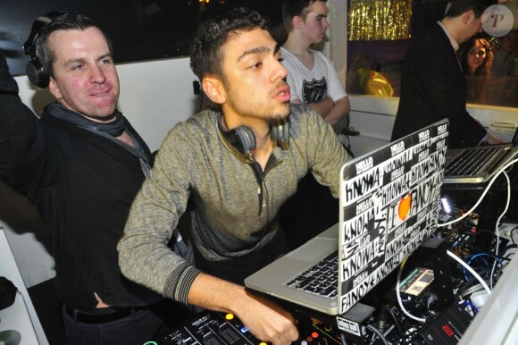 DJ Noah Becker à Hambourg, au club Privileg, le 10 novembre 2012.