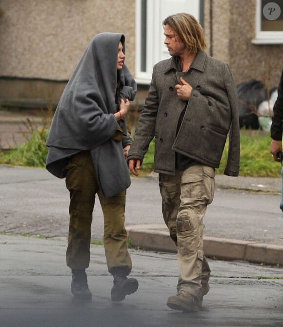 Brad Pitt ensanglanté sur le tournage de World War Z, à Londres le 15 novembre 2012