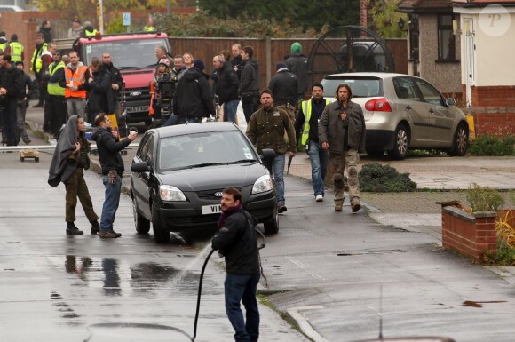 Brad Pitt ensanglanté sur le tournage de World War Z, à Londres le 15 novembre 2012