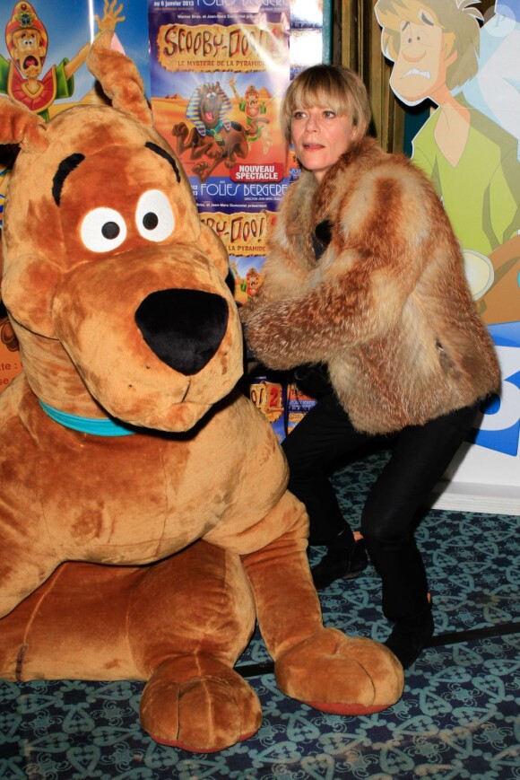 lors de l'avant-première de Scooby Doo 2 aux Folies Bergère à Paris le 18 novembre 2012
