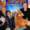Guy Carlier et sa femme Joséphine accompagnés de leurs enfants lors de l'avant-première de Scooby doo 2 aux Folies Bergère à Paris le 18 novembre 2012