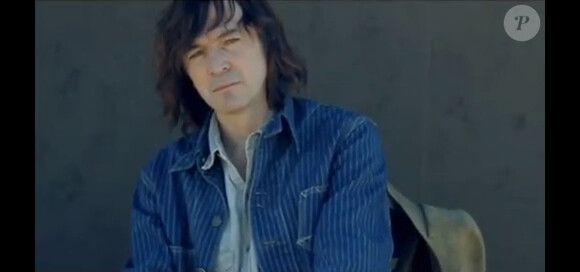 Cali, image du clip de L'Amour est éternel, premier single extrait de Vernet-les-Bains, album à paraître le 26 novembre 2012.