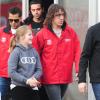 Carles Puyol et les joueurs du FC Barcelone ont passé la journée avec les enfants des salariés du club le 21 novembre 2012 avant de recevoir leur voiture de fonction à la Masia de Barcelone