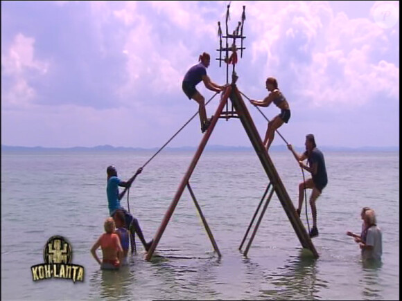 Des épreuves toujours plus compliquées dans Koh Lanta Malaisie lors de l'épisode 4, diffusé le vendredi 23 novembre 2012 sur TF1.