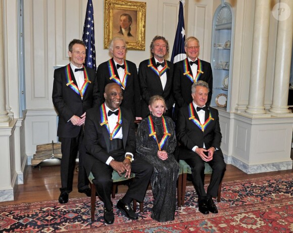 Les sept personnalités distinguées lors de la cérémonie de remise d'honneurs au Kennedy Center à Washington le 1er décembre 2012