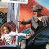 C'est tout sourire que Halle Berry va chercher sa fille Nahla, 4 ans, à l'école à Los Angeles le 3 décembre 2012.