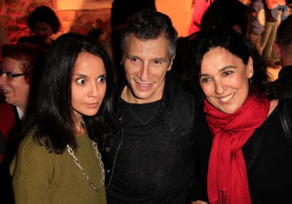 Nagui, Sophia Aram et Isabelle Alonso assistent à la soirée de lancement de l'opération les Pères Noel Verts à Paris le 3 décembre 2012.