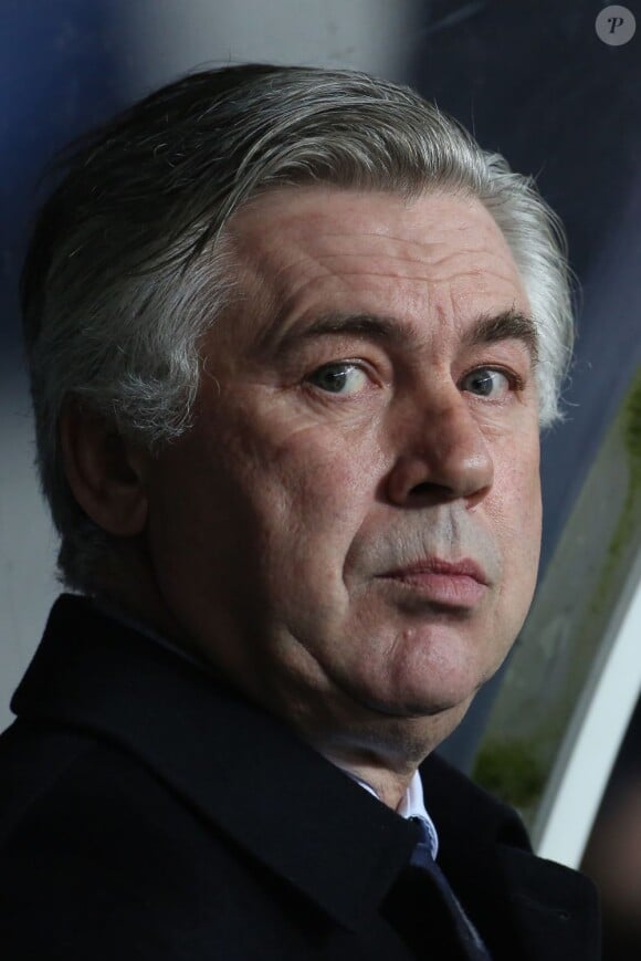 Carlo Ancelotti durant le match du PSG contre le FC Porto au Parc des Princes à Paris, le 4 dédembre 2012.