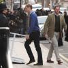 Le prince William arrive à l'hôpital King Edward VII à Londres le matin du 6 décembre 2012. Il en ressortira avec son épouse Kate.