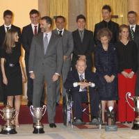 Letizia, Felipe, Sofia, Elena d'Espagne : Cérémonie sport avec Cristiano Ronaldo