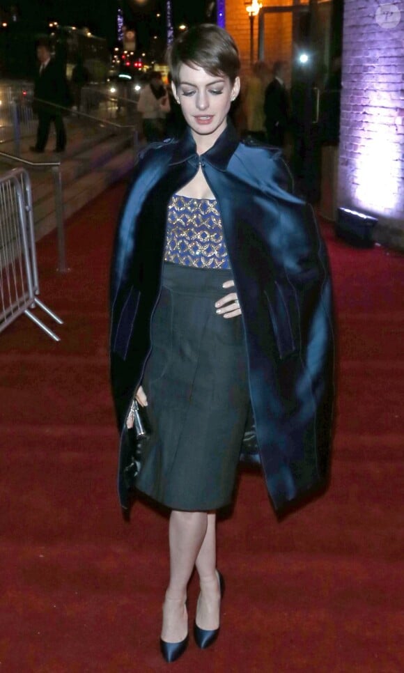 Anne Hathaway assiste à la soirée Les Misérables au Roundhouse de Londres, le 5 decembre 2012.