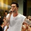 Adam Levine et son groupe Maroon 5 sur le plateau de l'émission Today diffusée sur NBC, au Rockefeller Plaza à New York le 29 juin 2012.