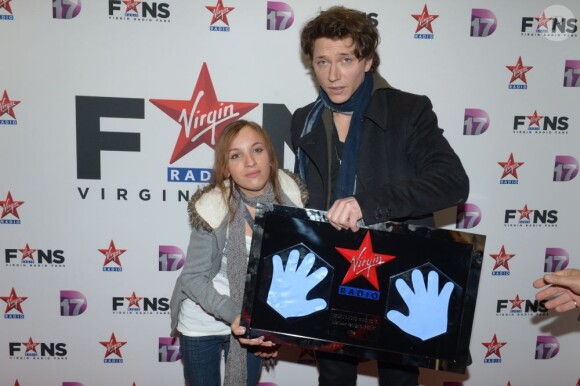 Raphaël lors de la soirée Virgin Radio Fans, à Paris, le 8 décembre 2012