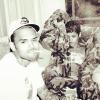 Chris Brown postait sur sa page Instagram il y a plusieurs semaines cette photo de Rihanna et lui dans une chambre d'hôtel.