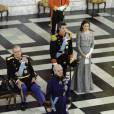  La reine Margrethe II de Danemark en pleine allocution devant le prince Henrik, le prince Frederik et la princesse Mary lors de la réception le 3 janvier 2013 du corps diplomatique à Christiansborg. 