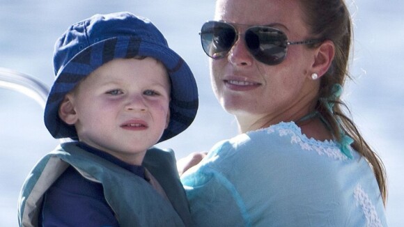 Coleen Rooney : Enceinte, en formes et épanouie avec son fils Kai sous le soleil