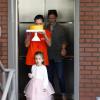Jennifer Garner et son mari Ben Affleck emmènent leur fille Seraphina fêter son anniversaire avec sa soeur Violet à Santa Monica, le 6 janvier 2013.La petite fille fête ses 4 ans.
