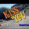Les One Direction, dans leur nouveau clip Kiss You, issu de l'album Take me home, sorti le 13 novembre 2012.