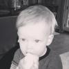 Le petit Luca, fils d'Hilary Duff, dans un cliché posté sur Twitter le 6 janvier 2013.
