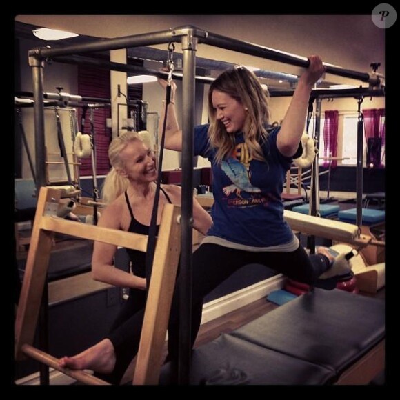 Hilary Duff en pleine séance de sport, photo publiée sur Twitter, le 8 janvier 2013.