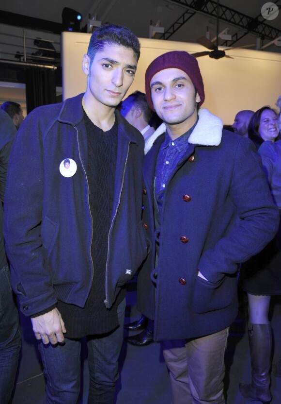 Sneazzy (du groupe 1995 ) et Malik Bentalha à la soirée des 30 ans de Axe, à Paris le 10 janvier 2013.