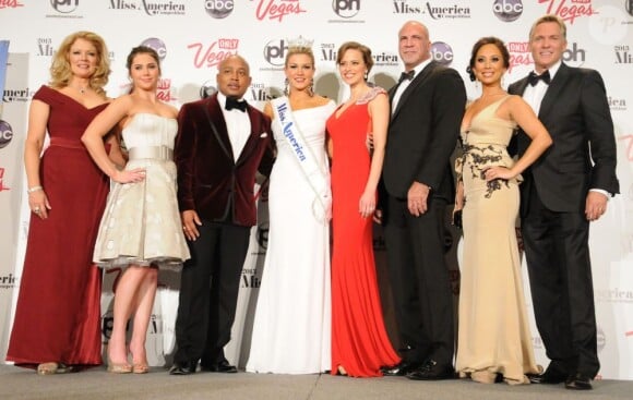 Mallory Hytes Hagan, sacrée Miss America le 12 janvier 2013 à Las Vegas, entourée de ses proches