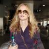 Heather Graham à l'aéroport de Los Angeles le 15 décembre 2012