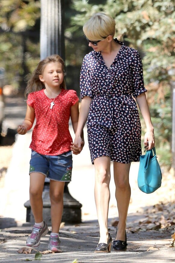 Michelle Williams avec sa fille Matilda en août 2012 à Los Angeles