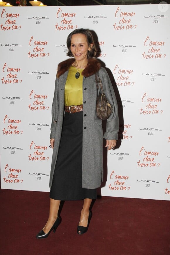 Christine Boisson à Paris lors de l'avant-première du film L'Amour dure trois ans le 7 janvier 2012