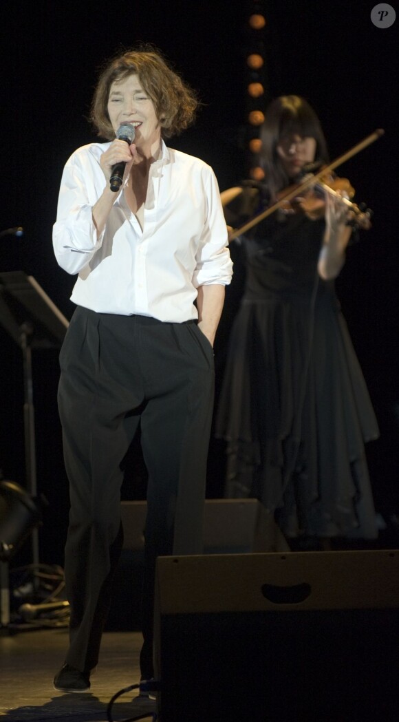 Jane Birkin au Théâtre Simone Signoret de Conflans-Sainte-Honorine (Yvelines) le mardi 15 janvier 2013.