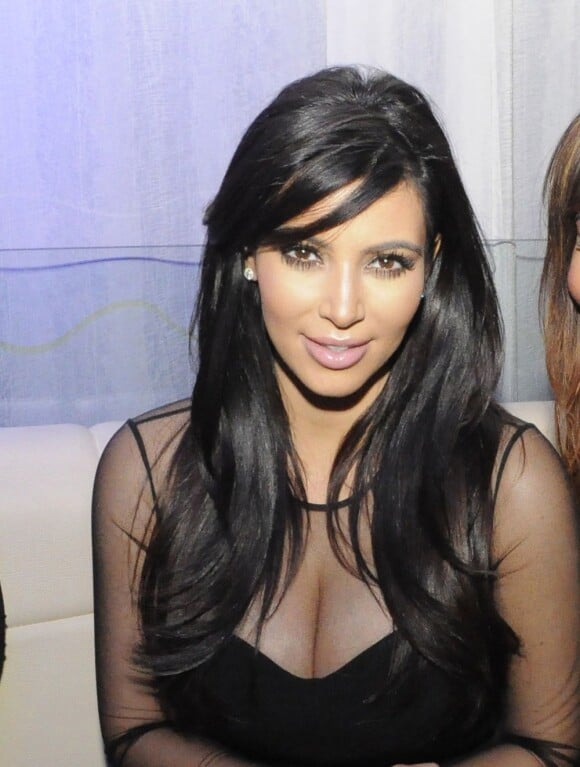 Kim Kardashian, rayonnante et épanouie, lors d'une soirée privée dans la boîte de nuit Life Star à Abidjan en Côte d'Ivoire. Une soirée animée par le DJ Big Ali, le samedi 19 janvier 2013