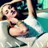 Kate Hudson pour Ann Taylor