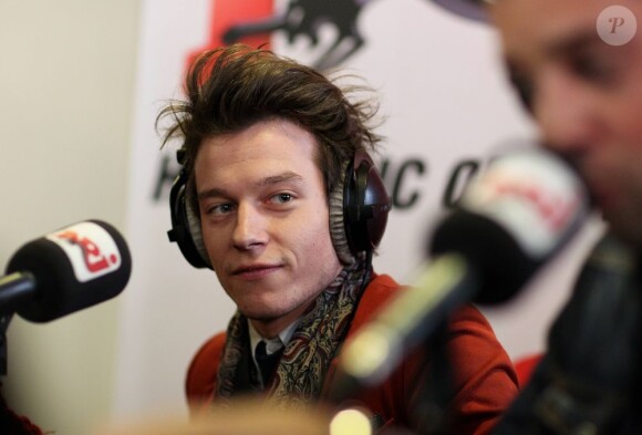 Sidoine - Dans le cadre des NRJ Music Awards, la FNAC de Cannes a accueilli la célèbre station de radio pour une émission en direct a Cannes le 25 janvier 2013.
