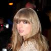 Taylor Swift sur le tapis rouge de la 14e édition des NRJ Music Awards au Palais des Festivals à Cannes le 26 Janvier 2013