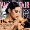 Monica Bellucci pousse en couverture du Vanity Fair Italie en novembre 2010.