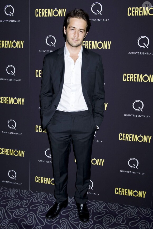 Michael Angarano, l'ex petit ami de Kristen Stewart à New York le 5 avril 2011.