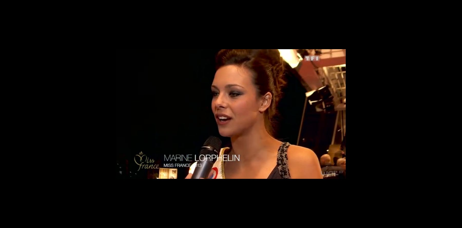 Marine Lorphelin Sexy Et Euphorique Dans Les Coulisses Des Nrj Music Awards Purepeople