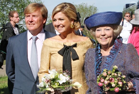 Le prince Willem-Alexander, la princesse Maxima et la reine Beatrix des Pays-Bas lors de la Fête de la reine, le 30 avril 2012.
