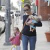 Jennifer Garner et sa fille Seraphina, se rendant à un cours de karaté, le 1er février 2013.