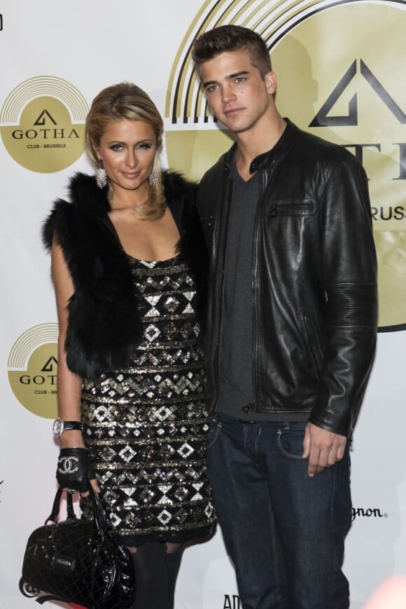 Paris Hilton et River Viiperi en soirée au Gotha Club à Bruxelles. Le 1er février 2013.