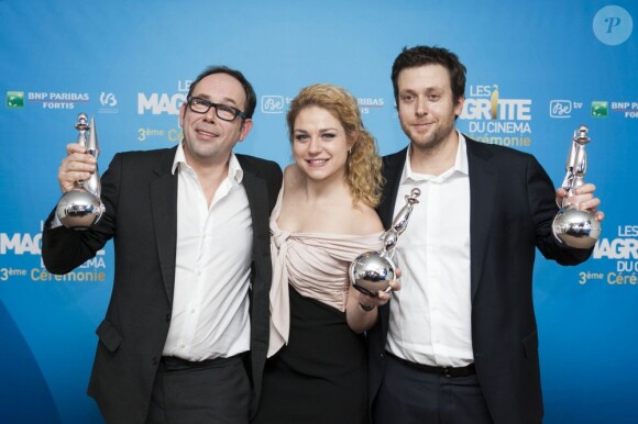 Olivier Gourmet (L'Exercice de l'Etat), Emilie Dequenne (A perdre la raison) et le réalisateur de ce dernier, Joachim Lafosse ont triomphé lors des Magritte du Cinema à Bruxelles, le 2 février 2013.