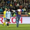 Lionel Messi "victime" d'un fan catalan lors du match amical entre la Suède et l'Argentine le 6 février 2013 à la Friends Arena de Solna (3-2 pour l'Argentine)